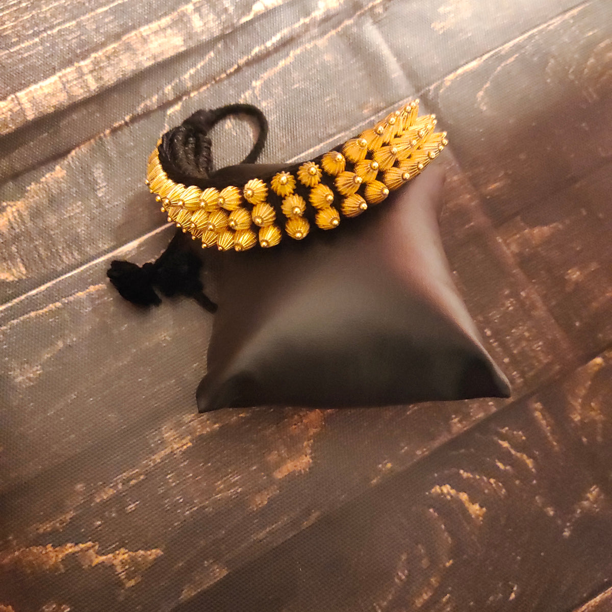 Thread Juda Band - Handcrafted Hair Accessory for Women | Traditional Hair Jewelry