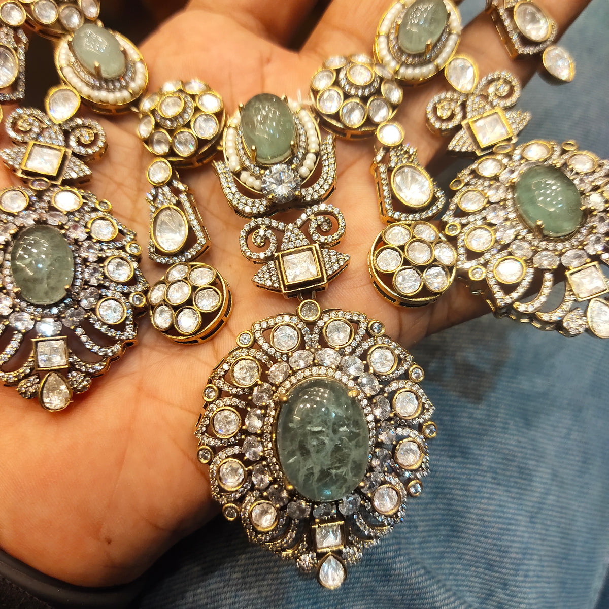 Pastel Green Kundan Necklace Set - Victorian Gold Bridal Jewelry with Maang Teeka