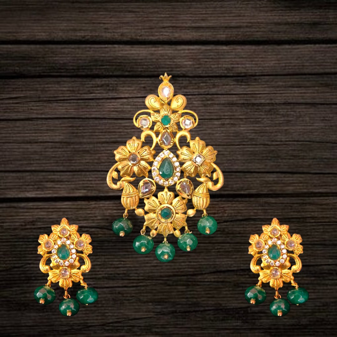 Uncut diamond pendant Clearance