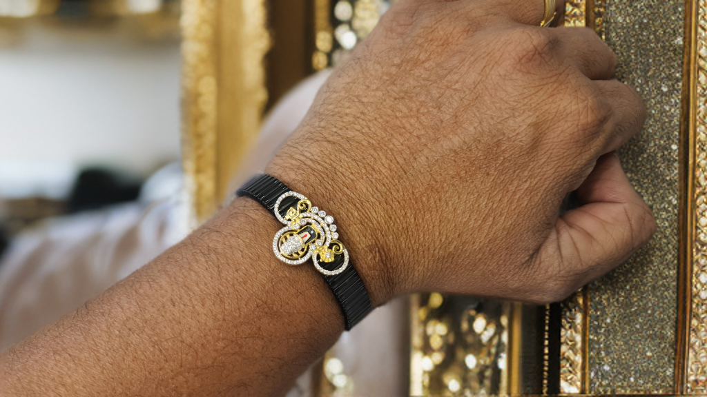 Premium Rolex Style Band Bracelet with Balaji Brooch for Men
