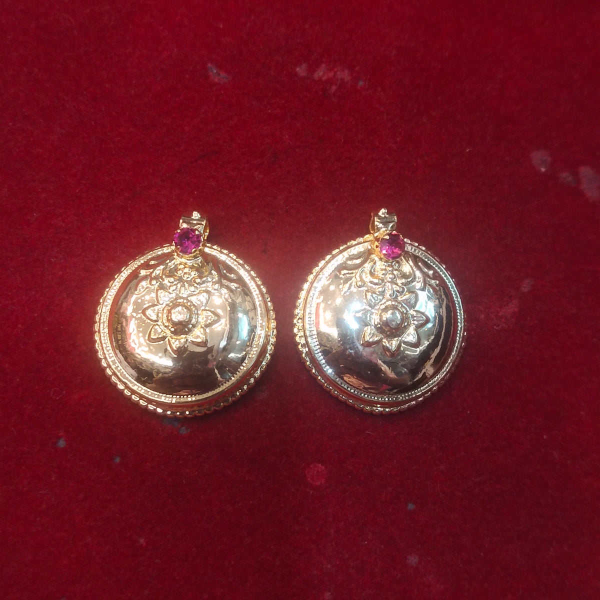 24K Gold Plated Ornate Floral Thali Bottu Mangalsutra Pendant