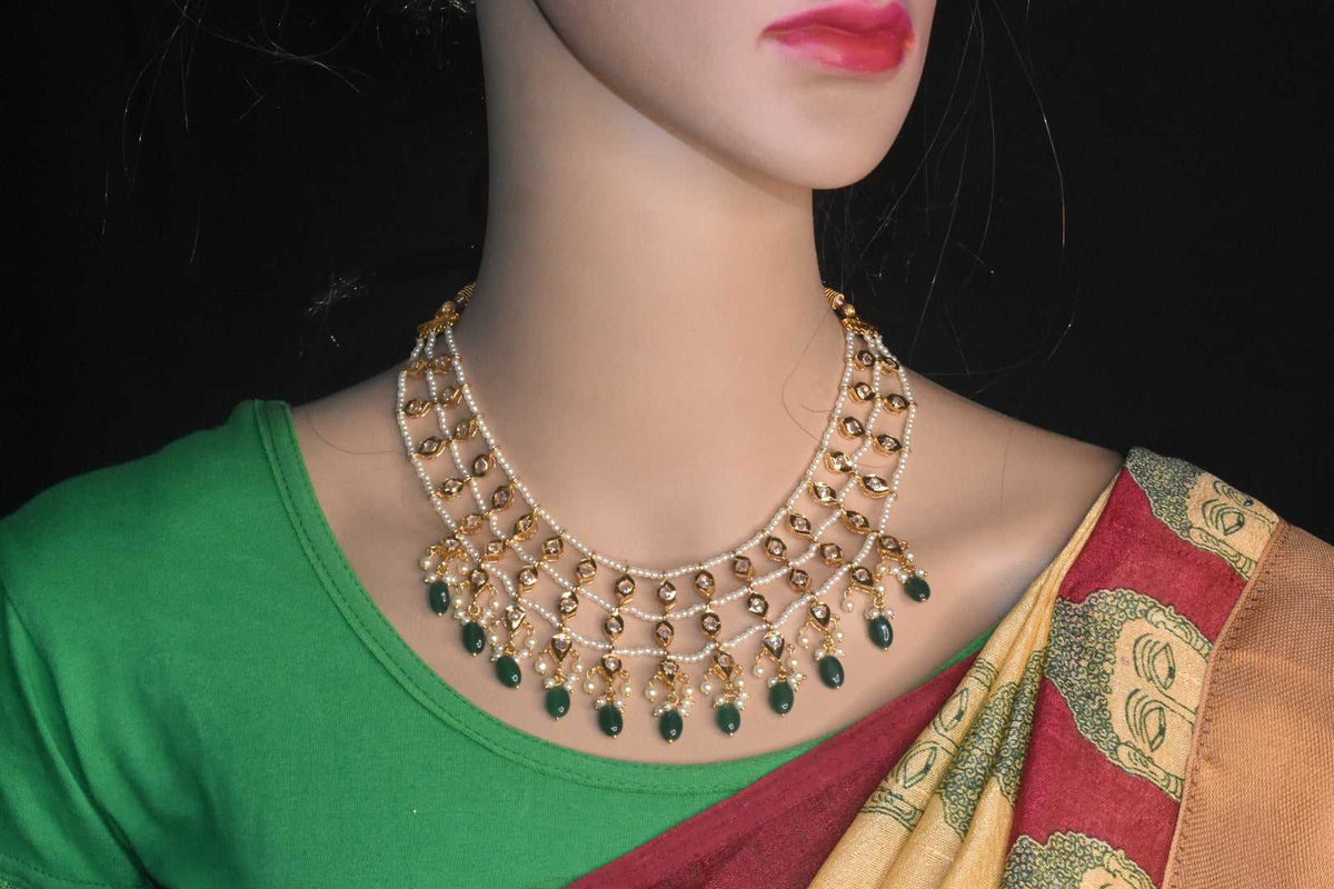 Beautiful Rani haram set