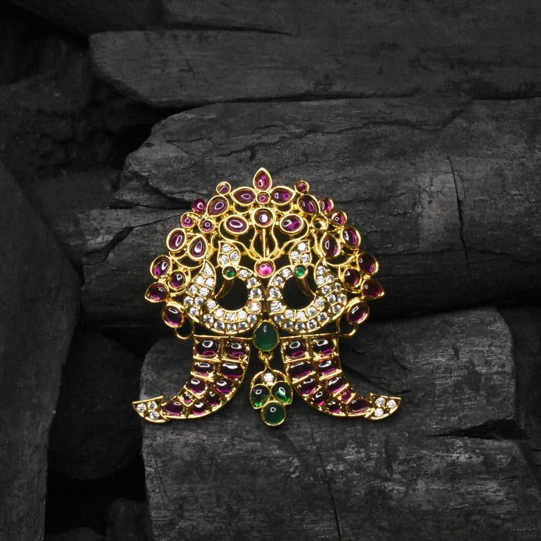 Ruby Puligoru pendent