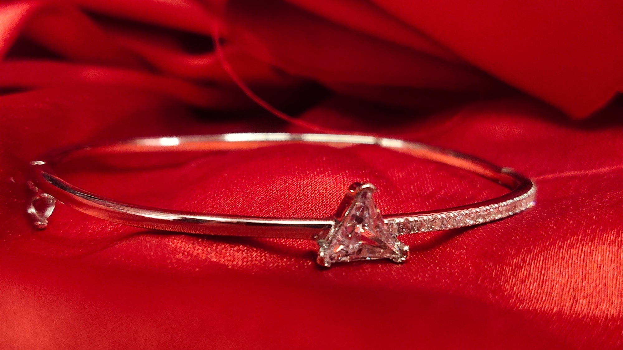 925 Sterling Silver Bangle Bracelets for Women - Premium Silver Jewelry