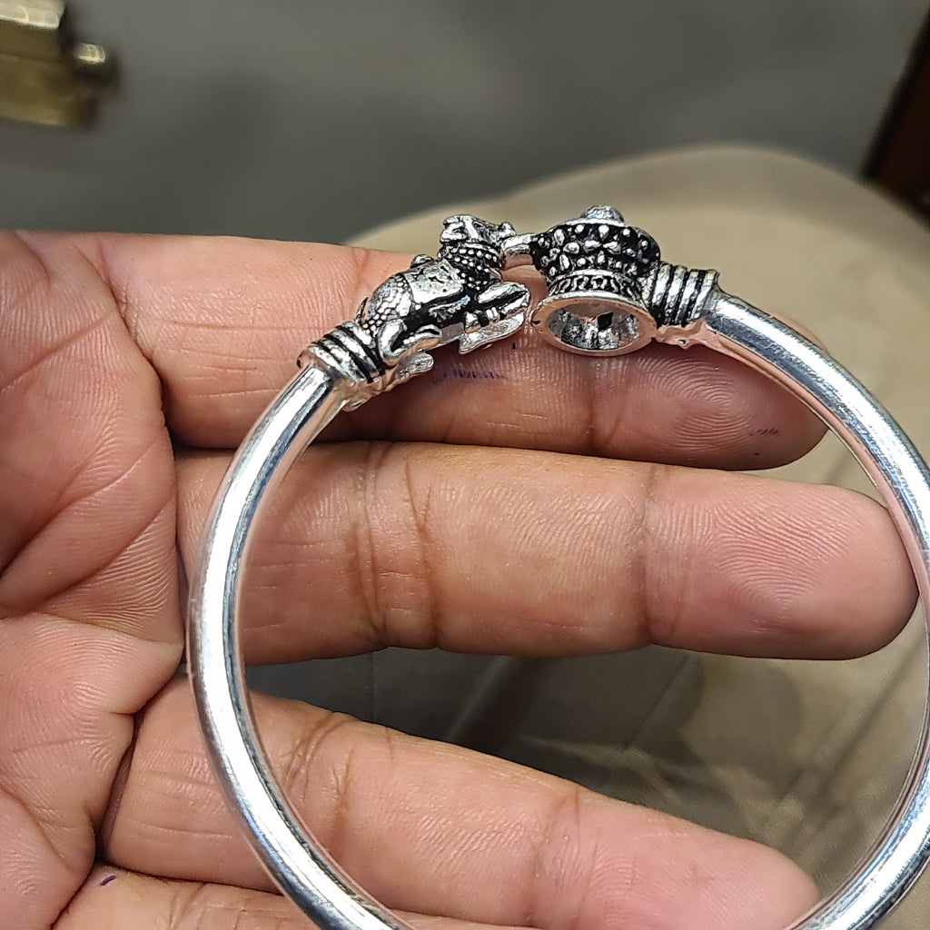 Oxidized Silver Shivlingam Nandi Kada for Men - Handcrafted Lord Shiva Religious Bracelet