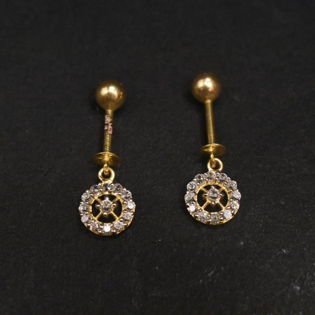 18kt Gold Bugudi Earring