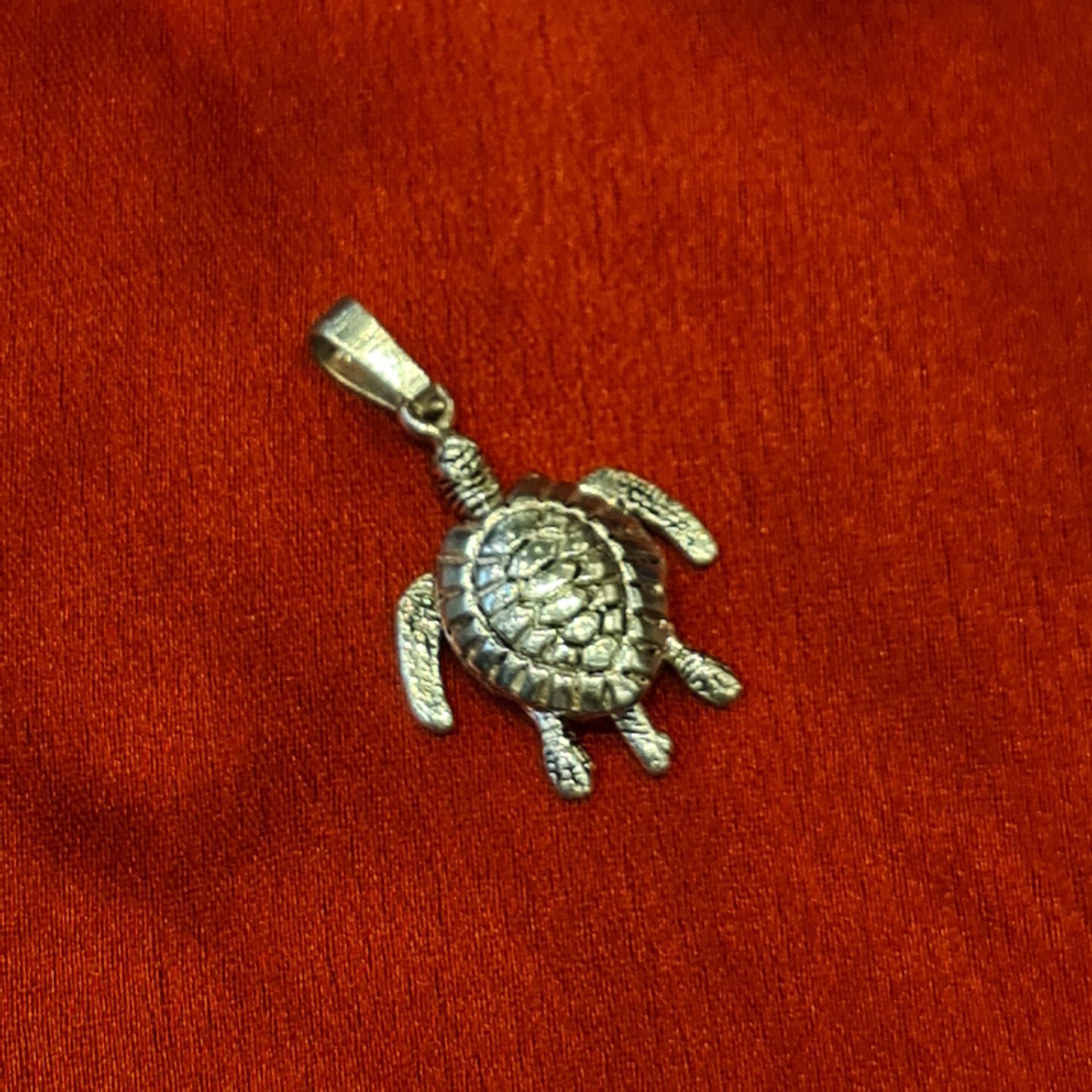 Silver 92.5 Tortoise Pendant - BIS Hallmarked Sterling Silver Jewelry