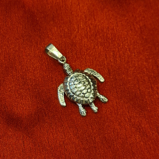 Adorn Yourself with Timeless Elegance: Embrace the 92.5 Tortoise Pendant