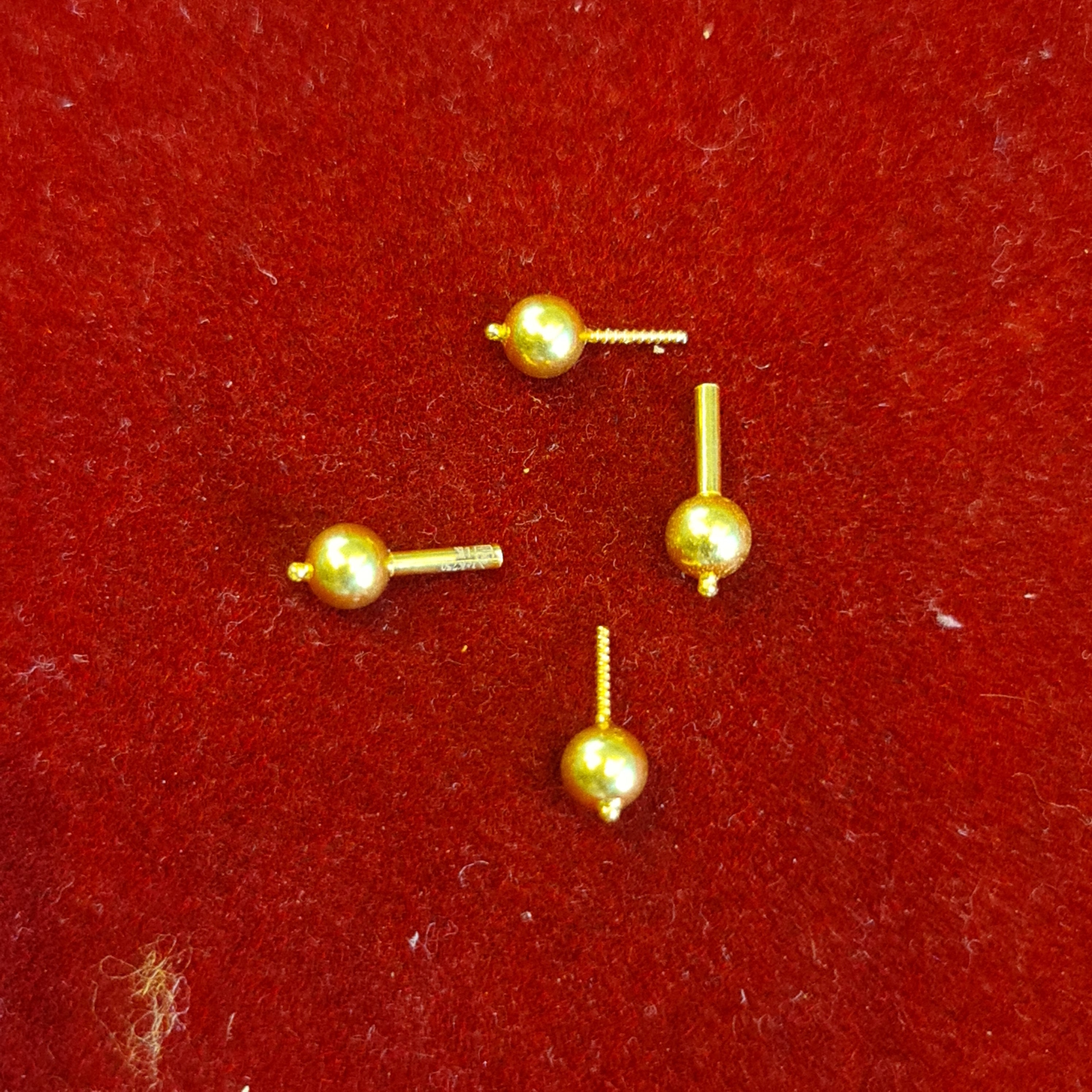 Gorgeous 18ct Yellow Gold Bugudi Earrings: A Stunning Addition to Your Collection