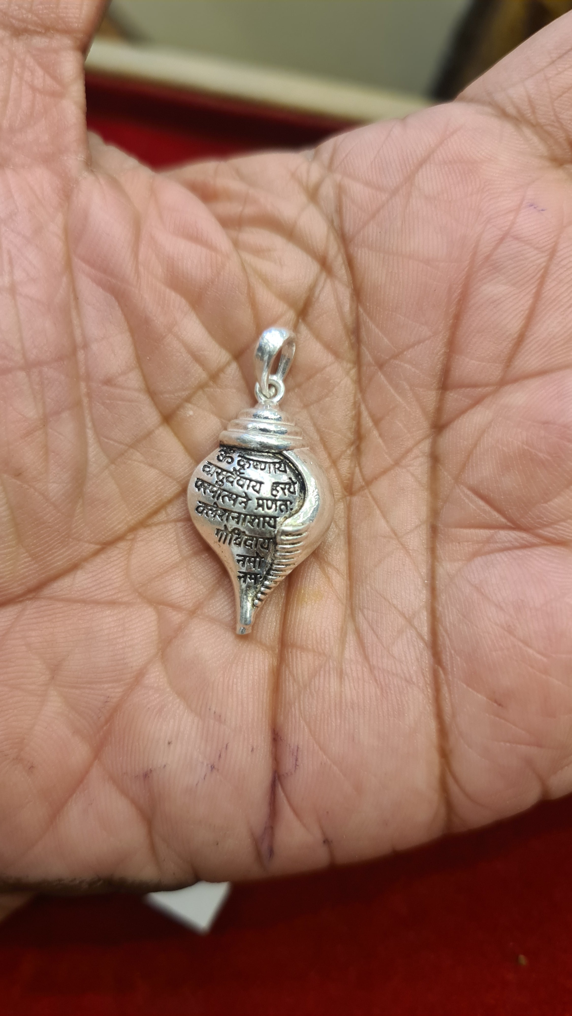 92.5 Sterling Silver Lord Krishna Mantra Shankh Pendant