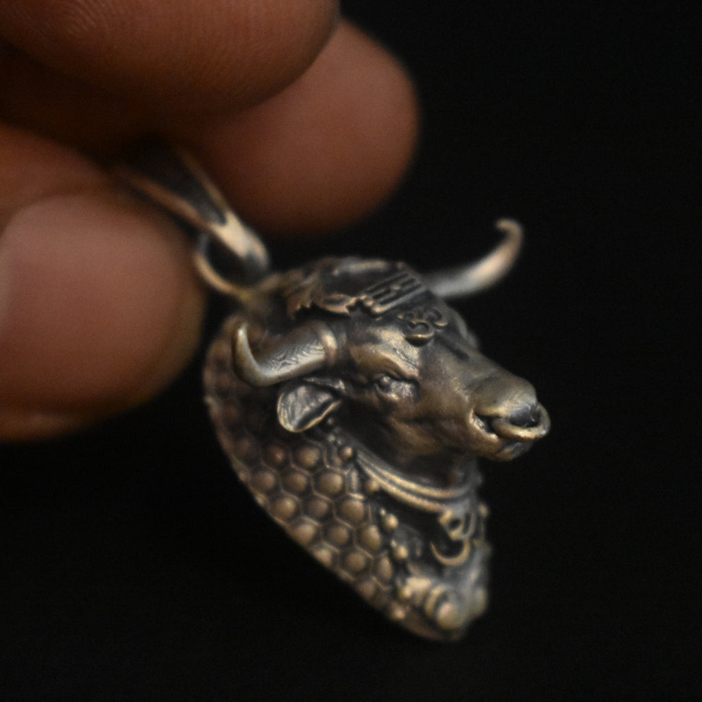 925 Sterling Silver Hindu Idol Lord Shiva Nandi Maharaj Pendant