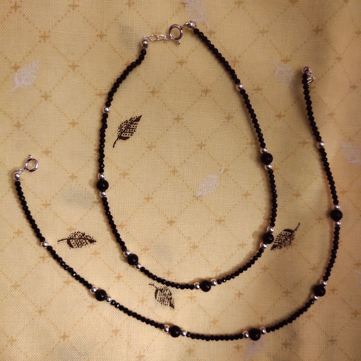 Asp Black Beads Silver Anklets