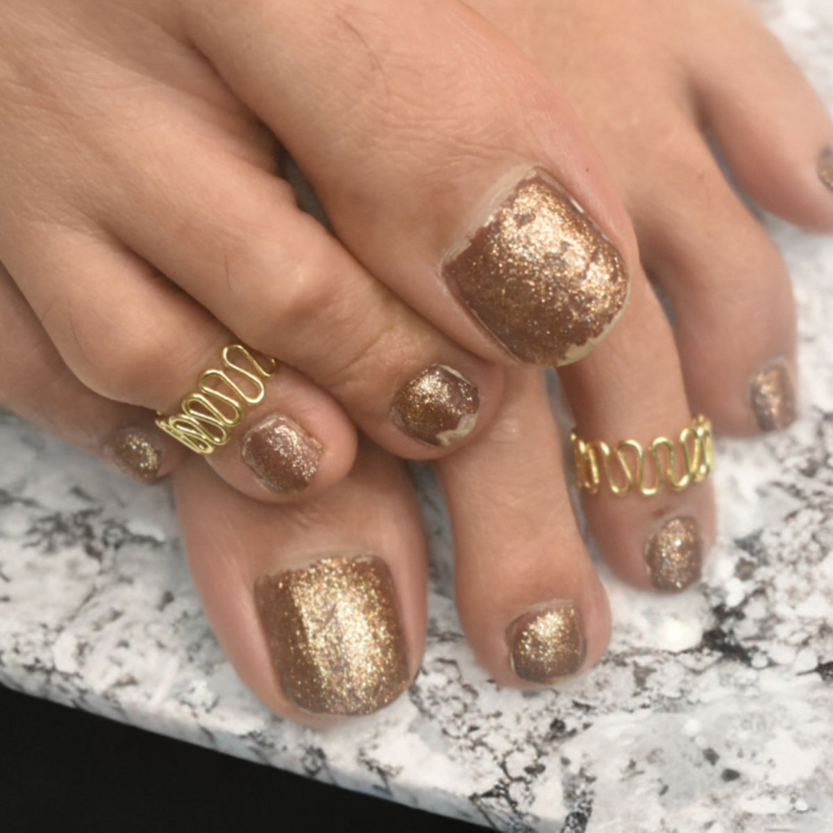 Asp Panchloha Zigzag Toe rings