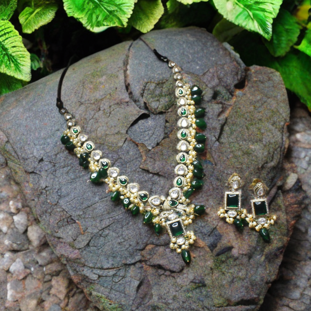 Asp Victorian Zircon Necklace Set