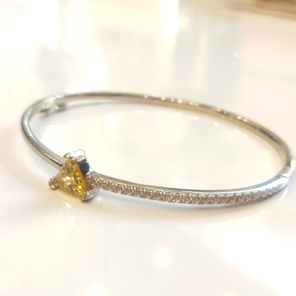 "Effortlessly Elegant: Discover the Classy Charm of the 925 Silver Bangle Bracelet by Asp Silver"