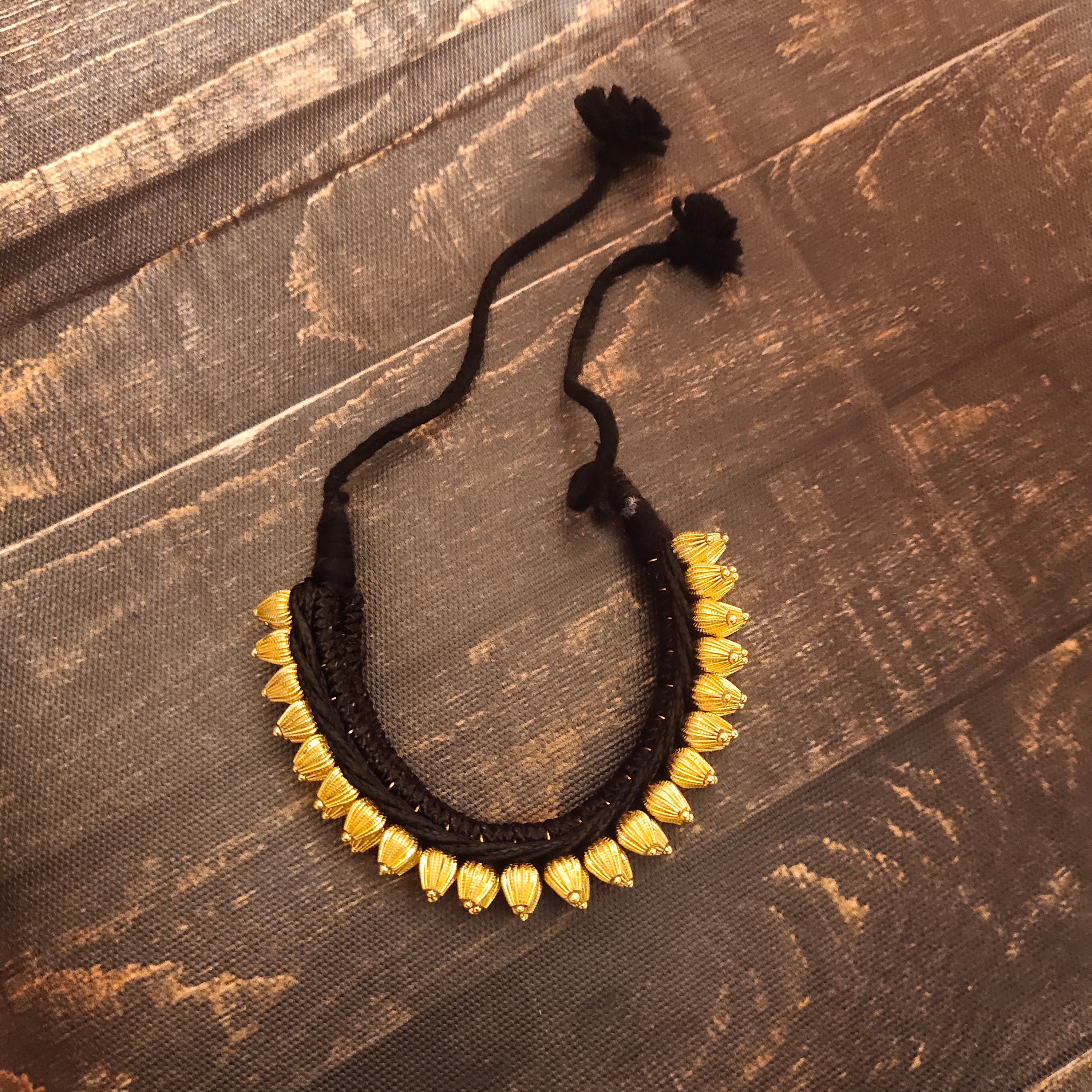 Thread Juda Band - Handcrafted Hair Accessory for Women | Traditional Hair Jewelry