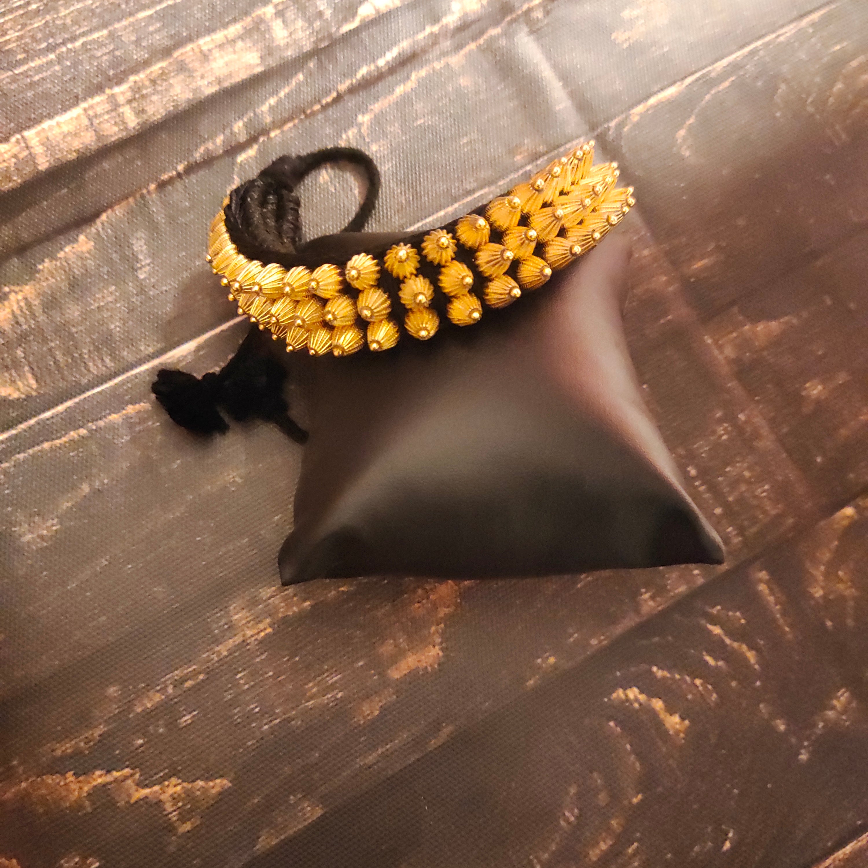 Thread Juda Band - Handcrafted Hair Accessory for Women | Traditional Hair Jewelry