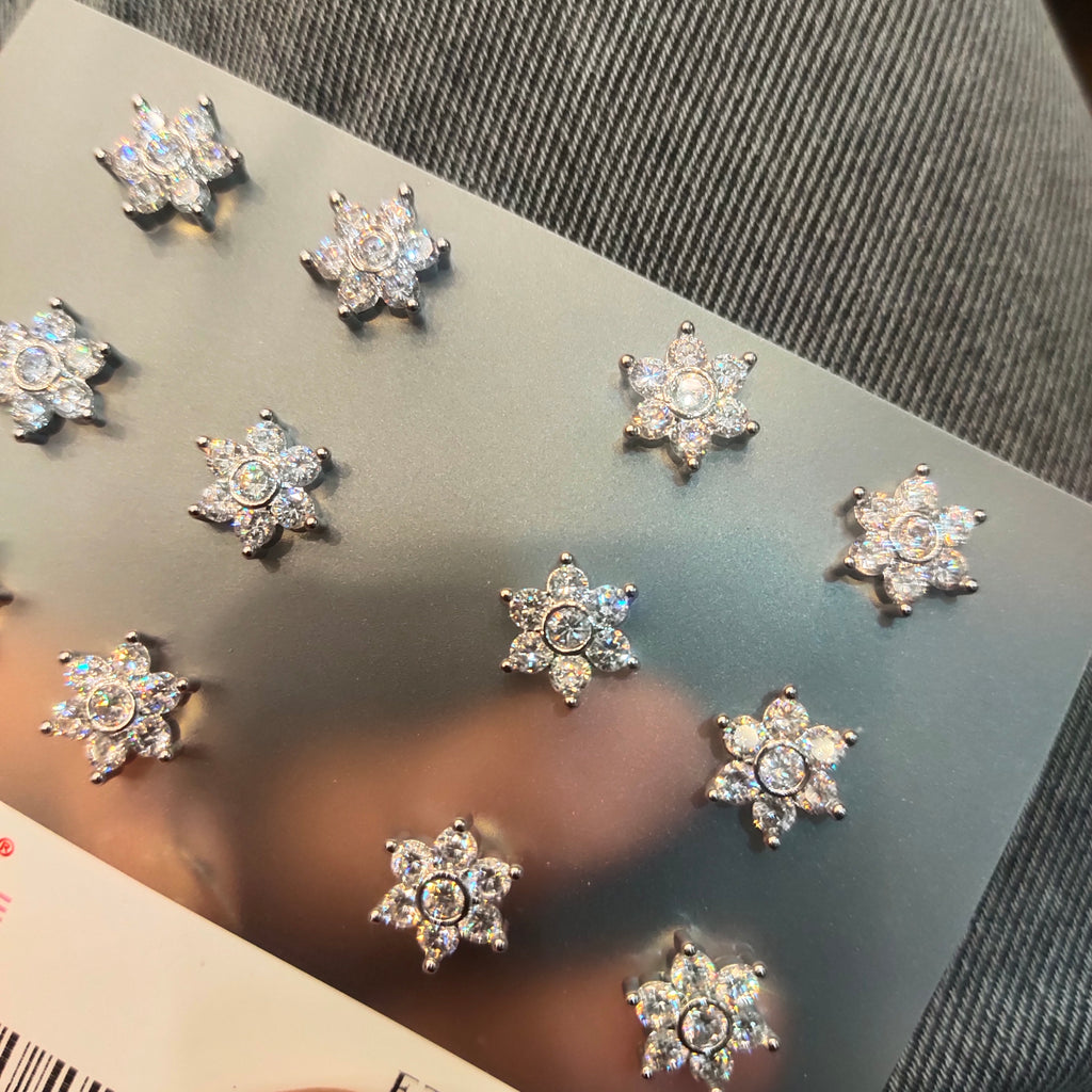 Solitaire Stud Earrings - Classic Diamond Look Design