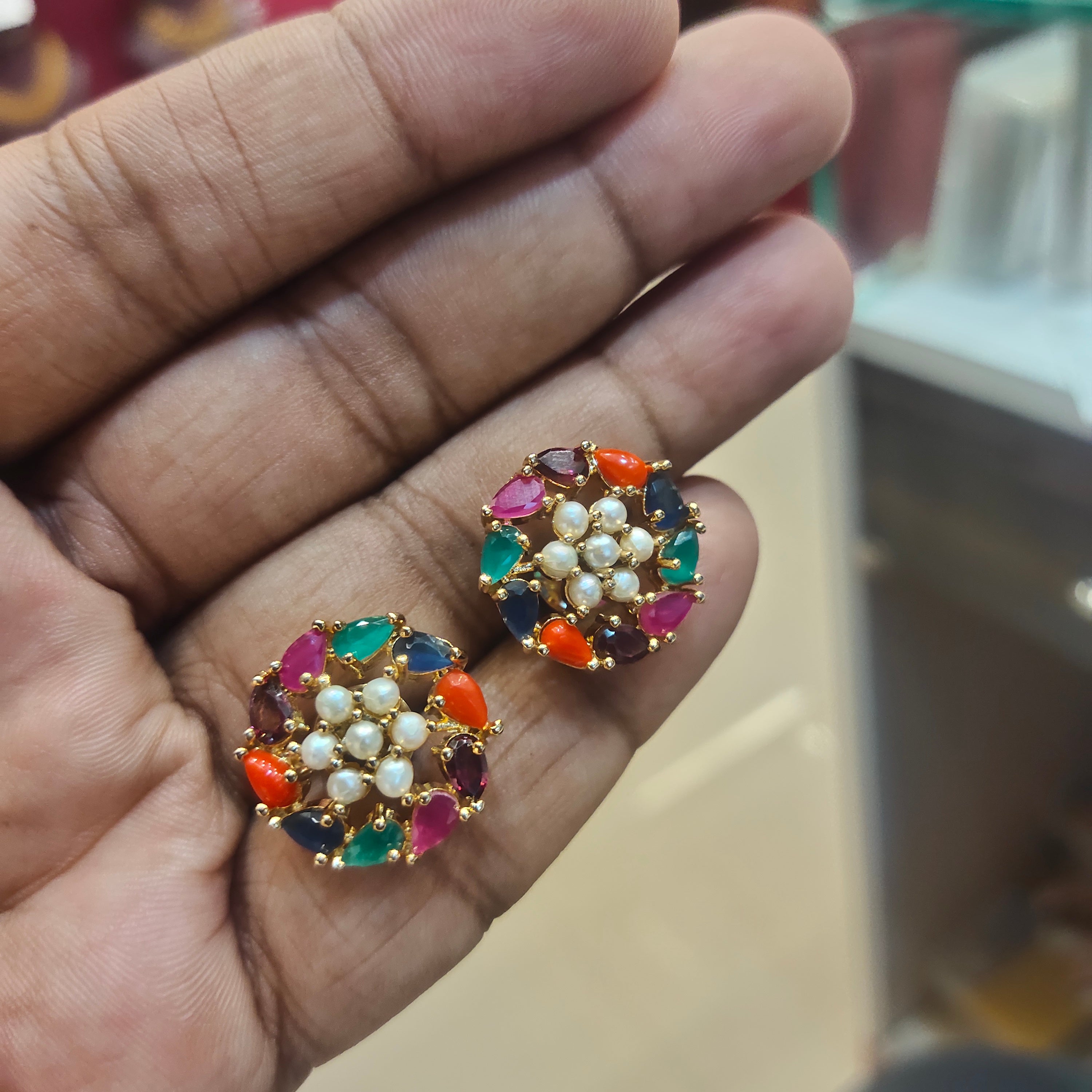 Stunning Gems & Pearl Pendant Set