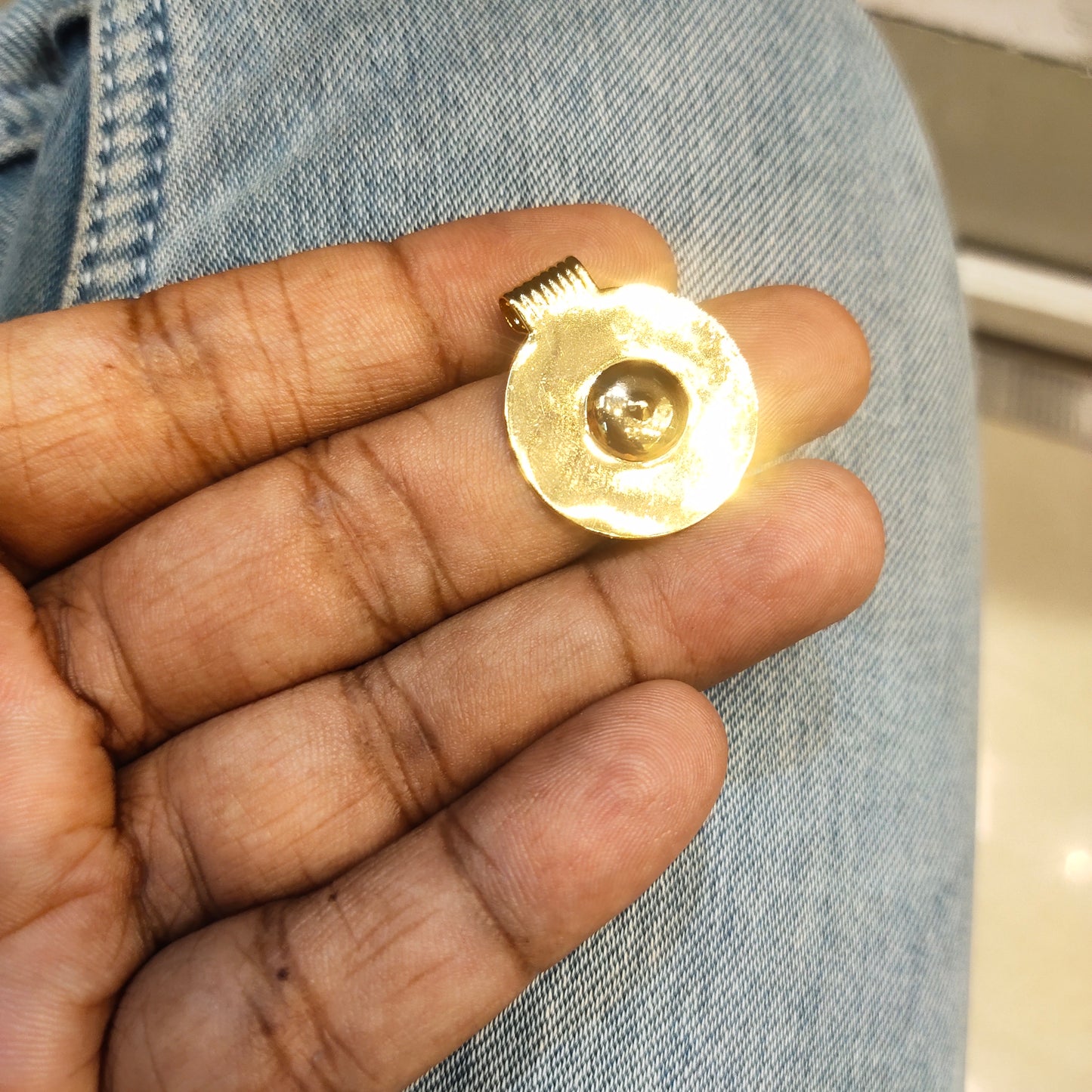 "Unlocking Elegance: Handcrafted 24K Gold-Plated Thali Bottu/ Pusthalu Mangalsutra"