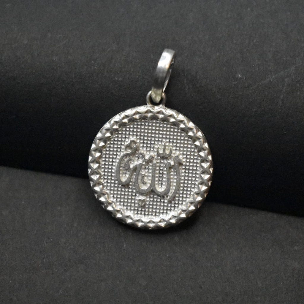 Masterpiece in Silver: Stunning Urdu Letter Ali Pendant Locket