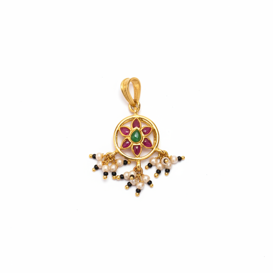 Kemp Stone Gold Pendant with Pearl Beads