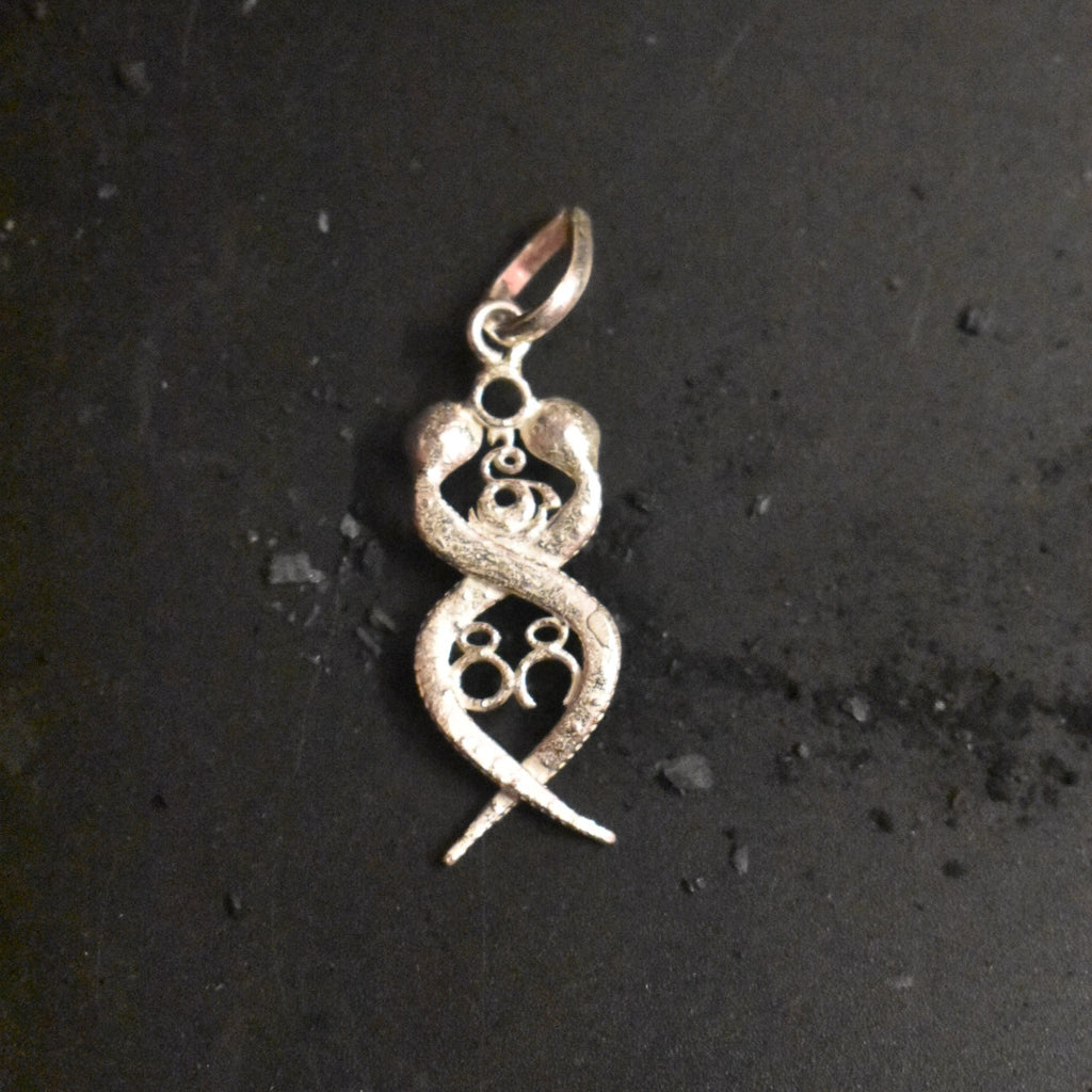 Nag Nagin Joda Silver Locket