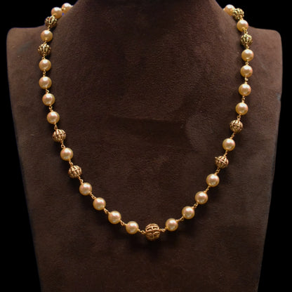 "Pearls of Elegance: Transform Your Look with Asp Fashion's Stunning Jewellery Chain"