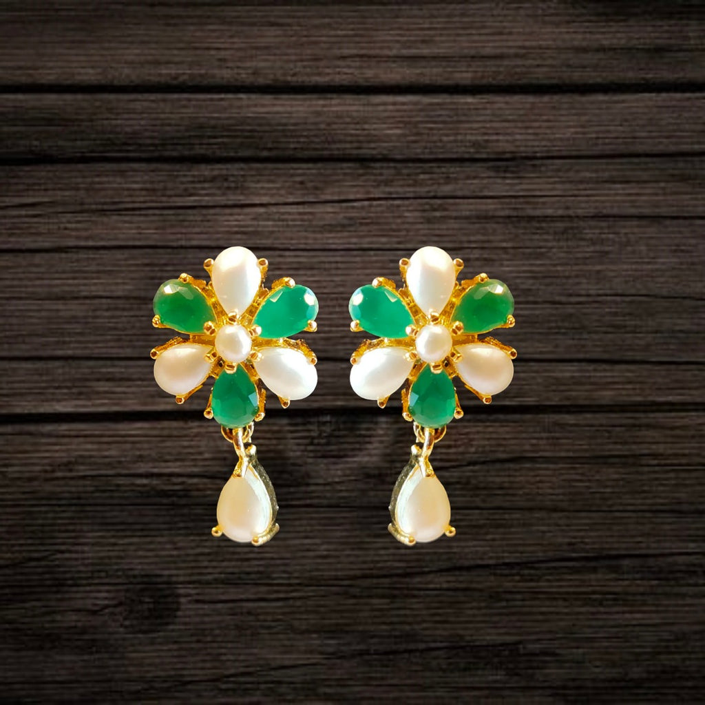 Pearl Stud Earrings - Elegant Everyday Classic