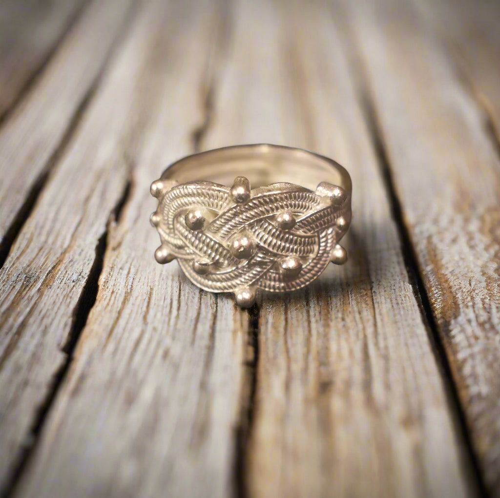 Silver Pure Pavitra Ring - Sacred Hindu Mothiram for Spiritual Purity