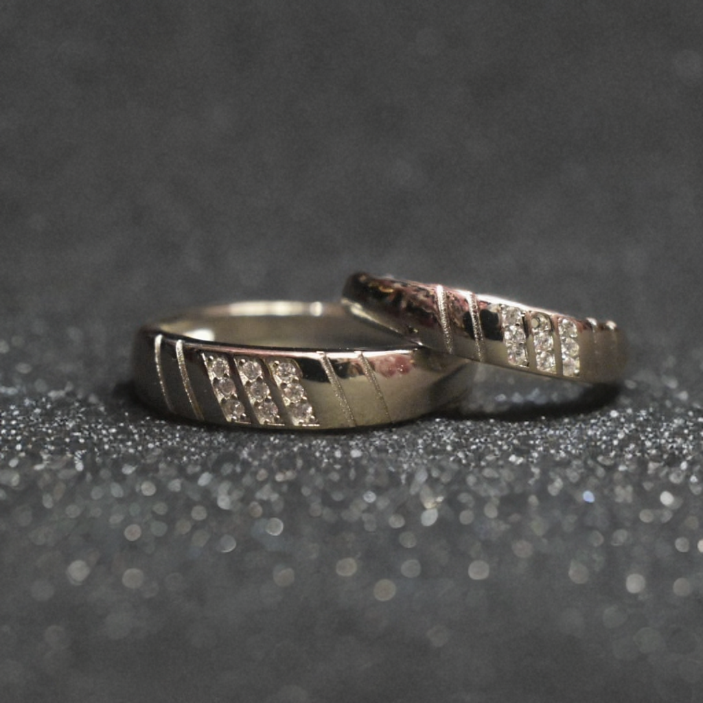 Premium 92.5 Sterling Silver Couple Rings - Matching Set for Couples