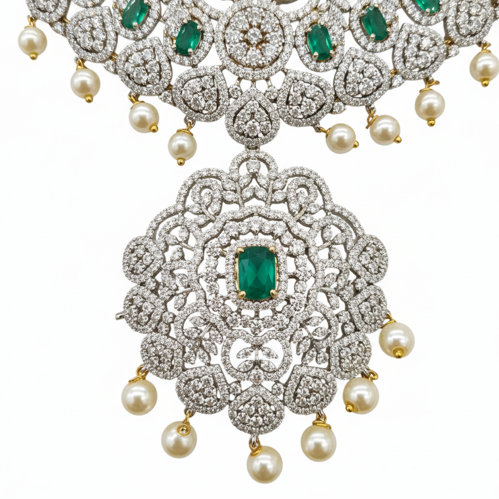 Diamond Finish Emerald Long Haram - Detail