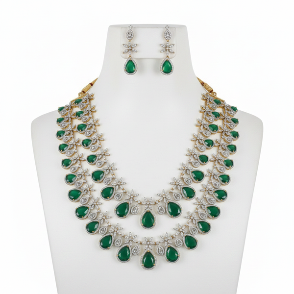Emerald Necklace Set – Mannequin Display