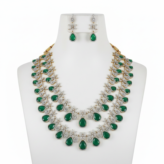 Emerald Necklace Set – Mannequin Display
