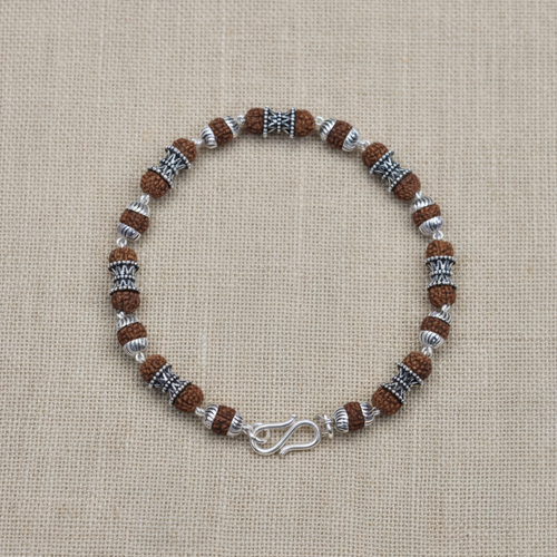 Flat Lay - Rudraksha Bracelet 8g