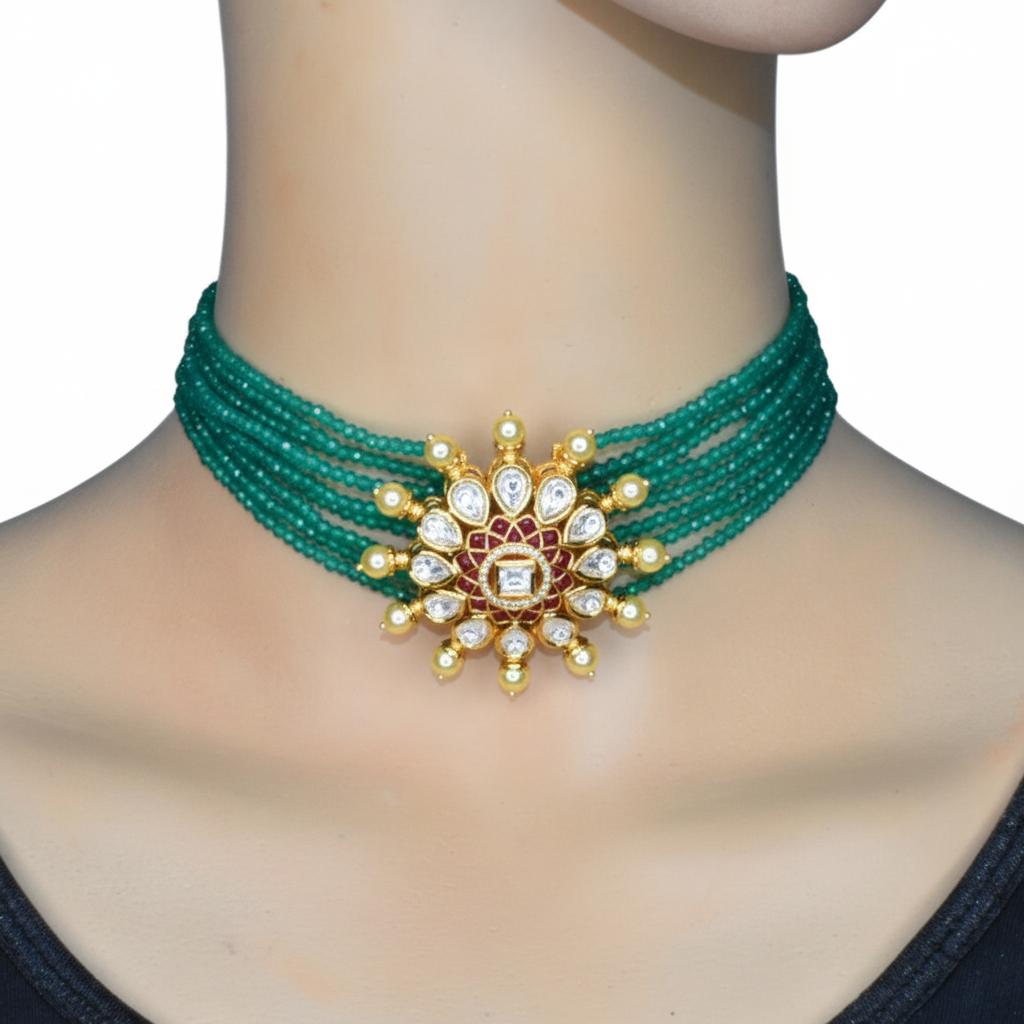 Heritage Polki Emerald Choker on Mannequin