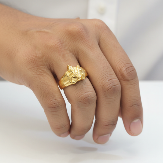 Gold Seated Ganesha Ring - Lifestyle