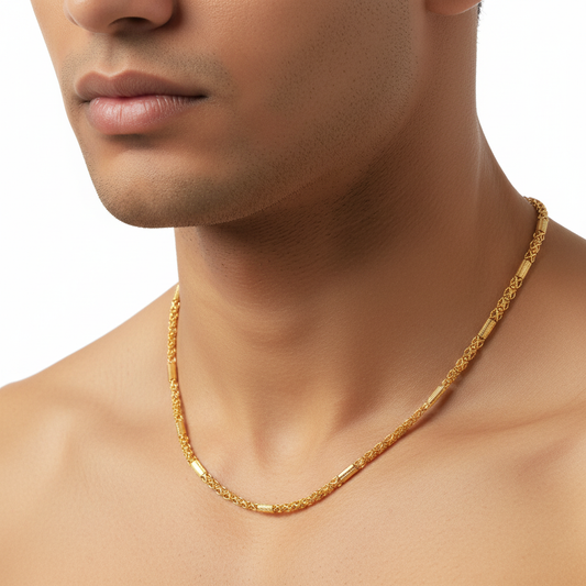 Men's Gold Chain - Close Crop