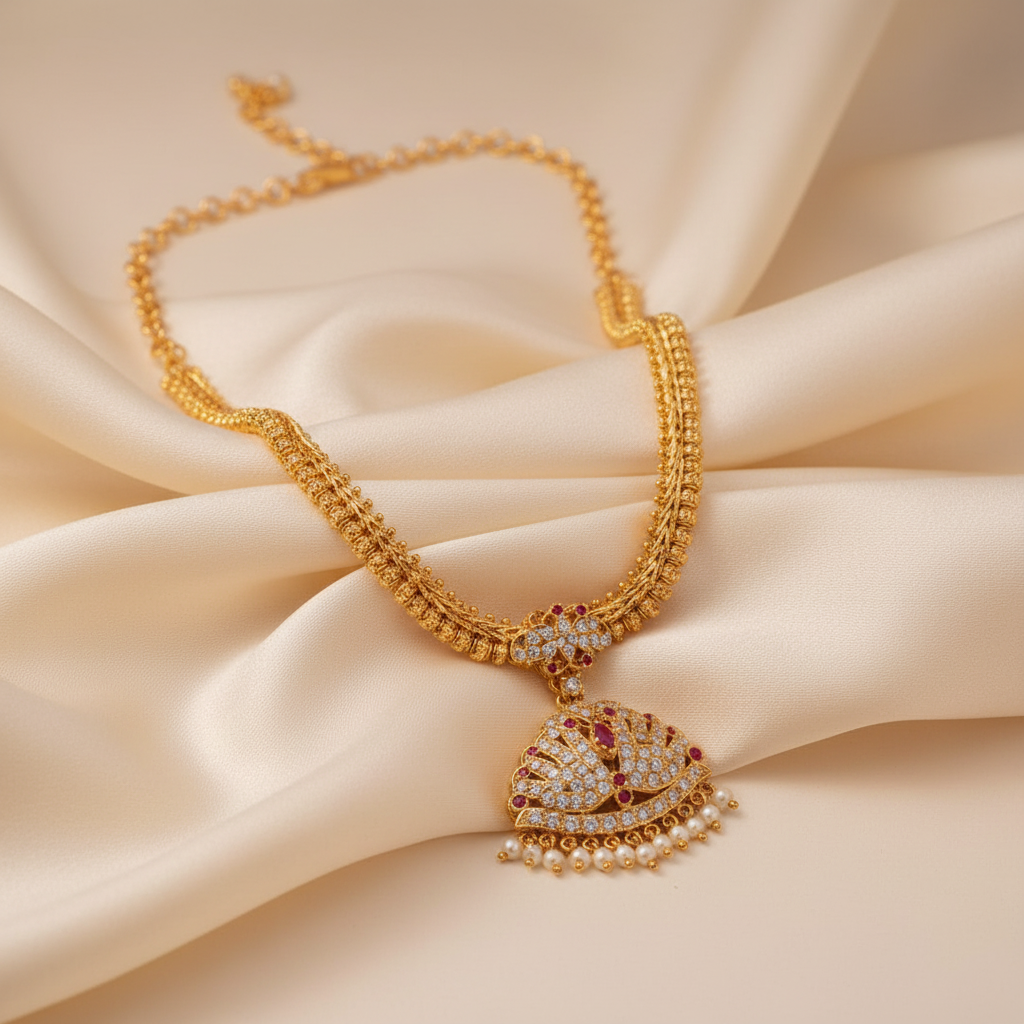 Necklace Lifestyle Image
