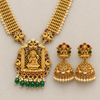 Pendant and earrings detail