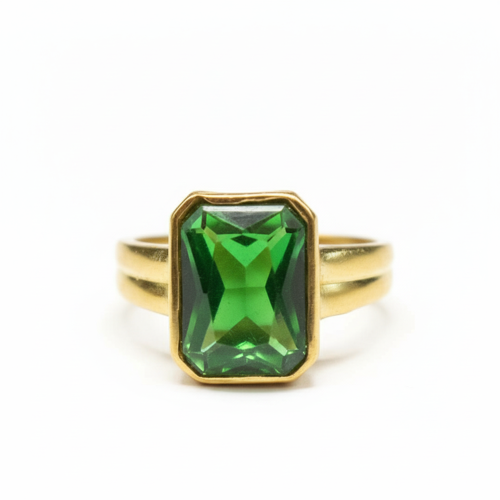 Ring with white background 3
