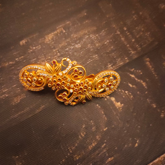 "Elegance Revived: Unearthing Timeless Beauty with Asp Fashion Jewellery's Antique Hair Clip"