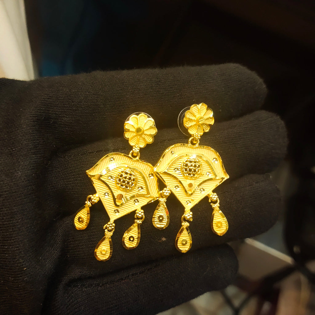 24K Gold Plated Forming Choker with Earrings Set