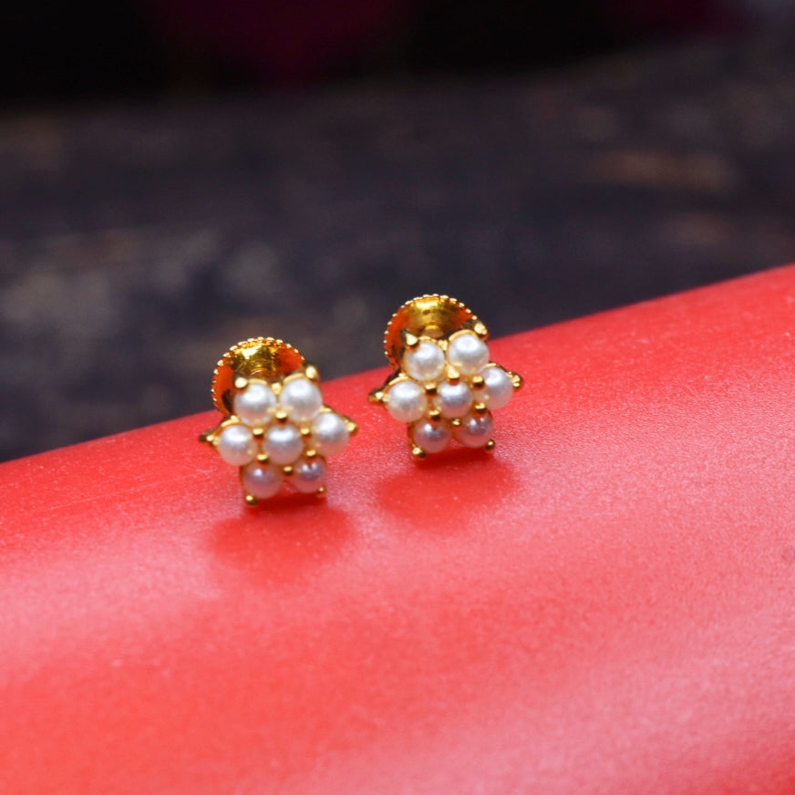 24K Gold Plated Pearl Stud Earrings - Luxurious Wedding Jewelry