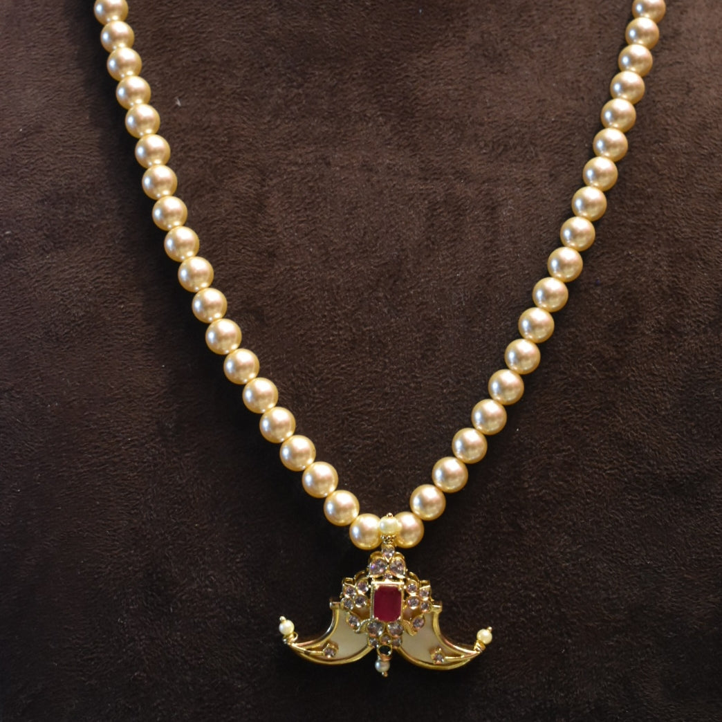 "Dazzle Your Little Star: Asp Fashion Jewellery Cz Puligoru Locket Featuring Pearls Necklace for Kids"