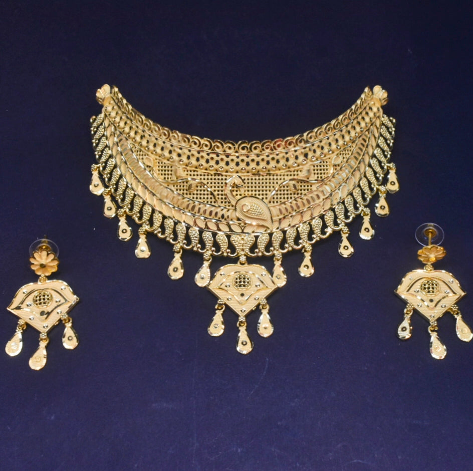 24K Gold Plated Forming Choker with Earrings Set