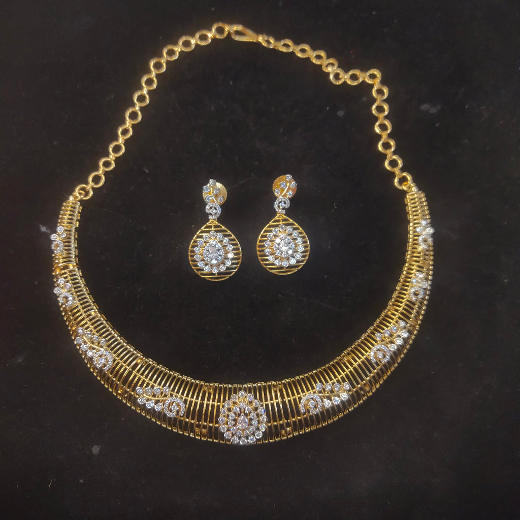 CZ Diamond Gold Choker Necklace – Floral Cluster Collar with Matching Earrings