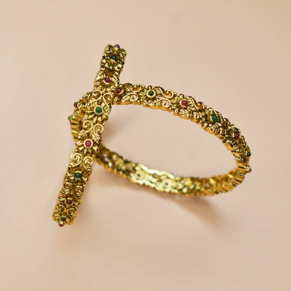 "Gorgeous Glamour: Antique Kemp Bangles Set by Asp Fashion Jewelry"