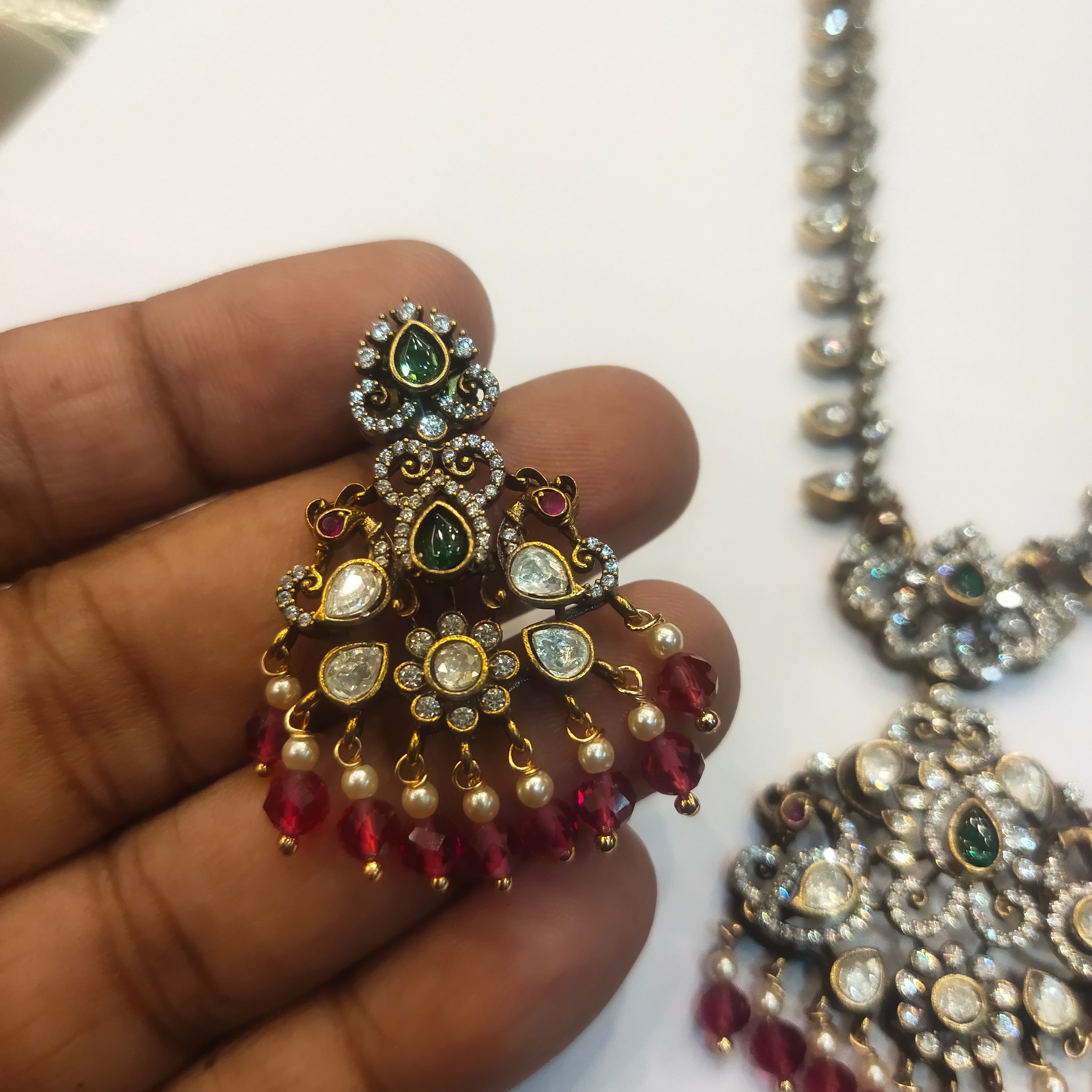 Asp Victorian Zircon Necklace Set