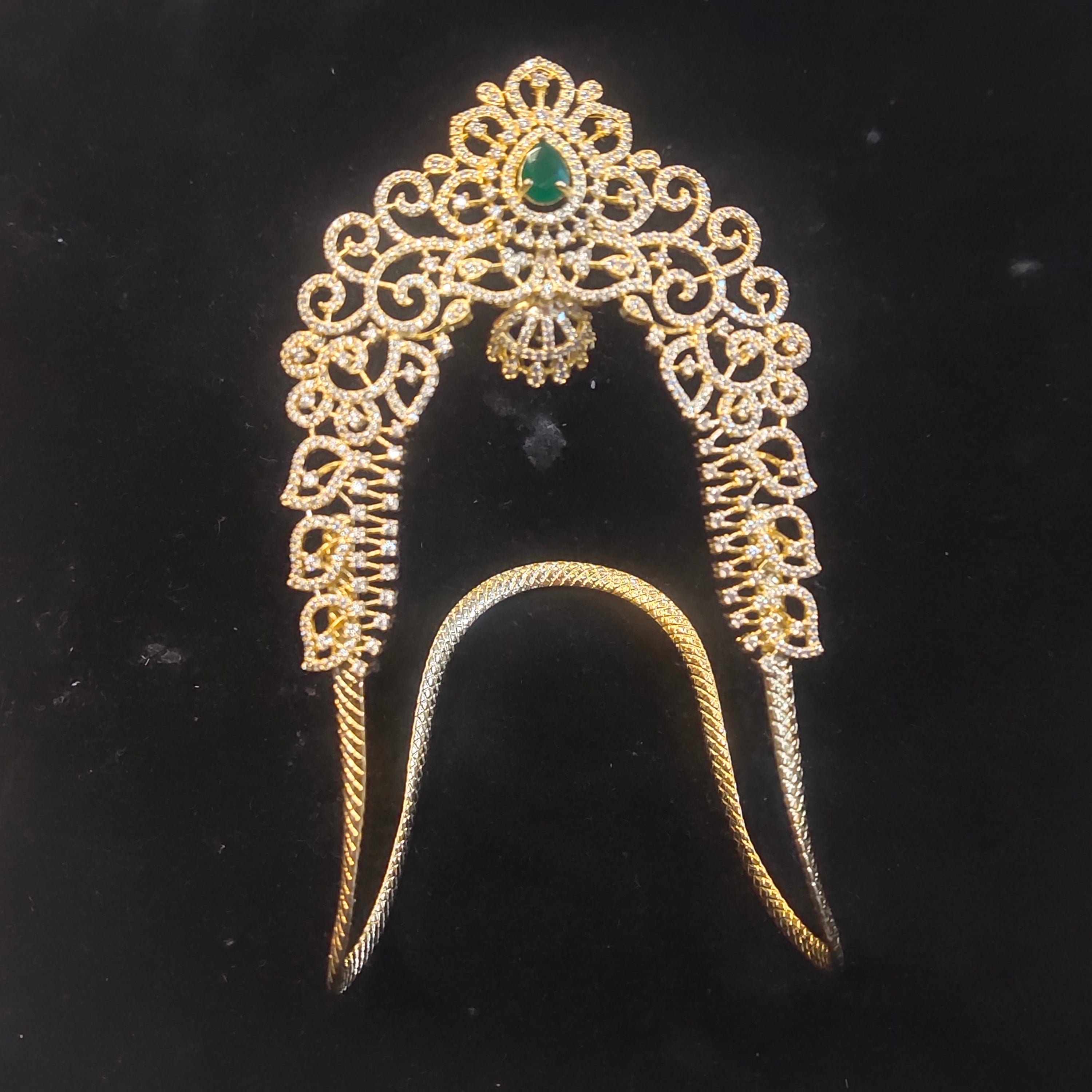 Emerald Floral Temple Vanki - Traditional South Indian Armlet